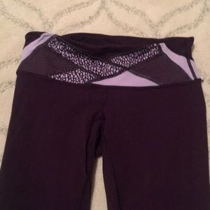 Wunder under purple lululemon size 6 pants